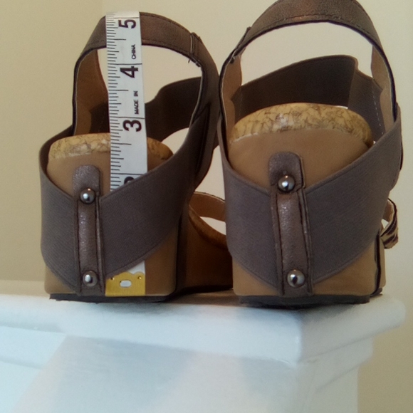 Trendy Semi Platform  Leopard Print Sandals Stretch Strap - Picture 13 of 14